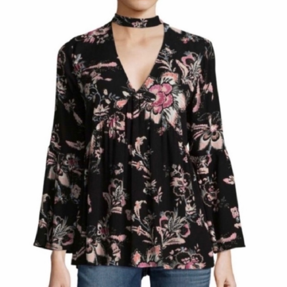 NWT Black Floral Bell Sleeve Choker Top